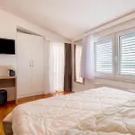 Apartman Knezevic *