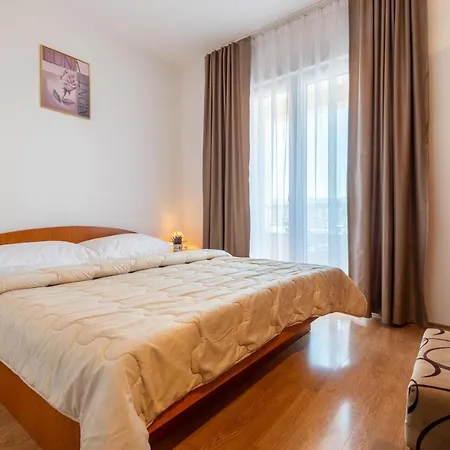Knezevic Apartment