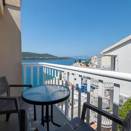 Knezevic Apartment *