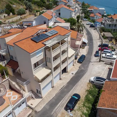 Knezevic Apartment