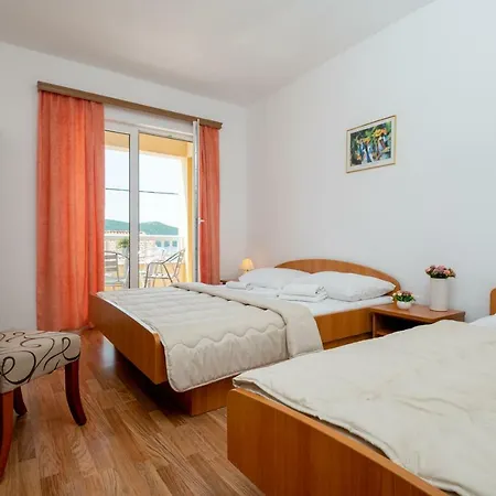 Knezevic Apartment